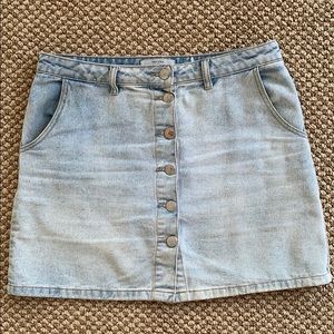 Button down light wash a-line denim skirt